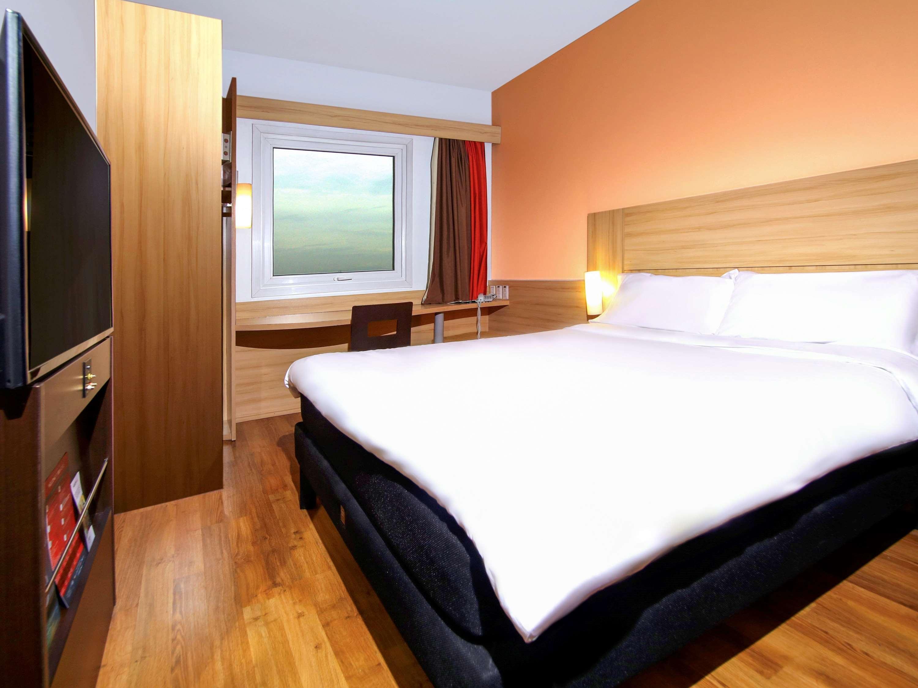 Ibis Santiago Providencia Hotel Ngoại thất bức ảnh