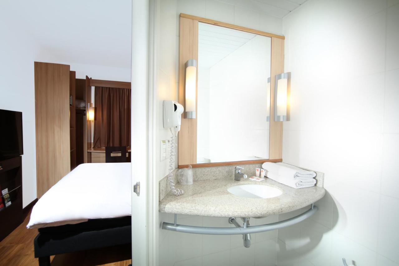 Ibis Santiago Providencia Hotel Ngoại thất bức ảnh